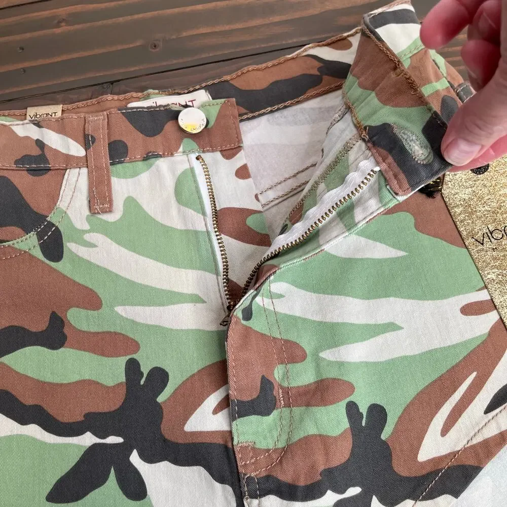 Vibrant M.I.U. Micro Shorts High Rise Green Black Camo NWT Juniors Large